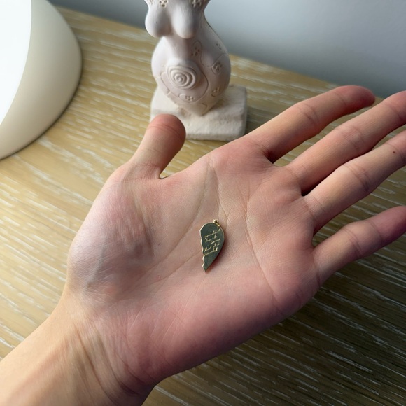 catbird x phoebe bridgers kissing skull friends charms, yellow gold, ONE half - Picture 2 of 5